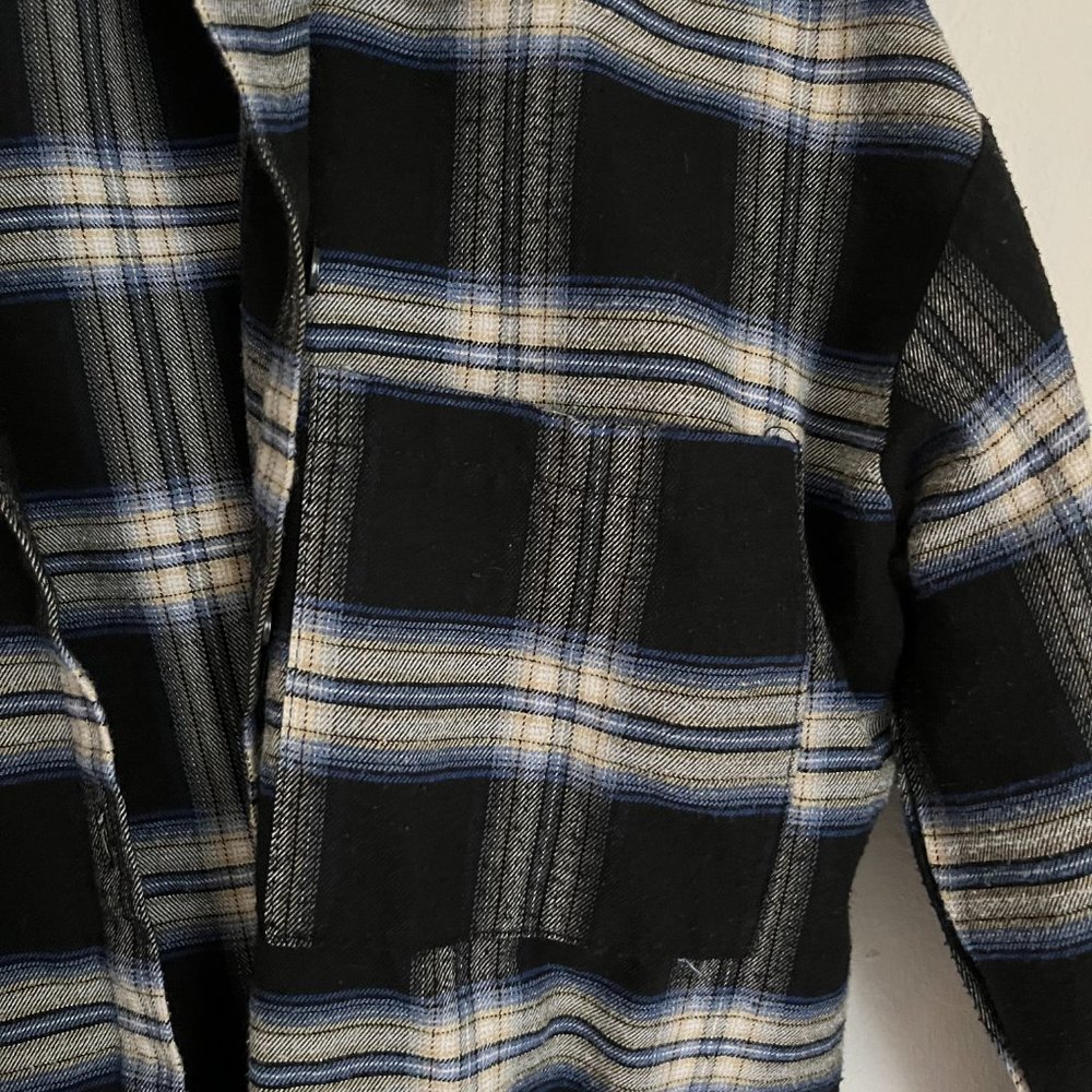 Flannel - Picture 3 of 3